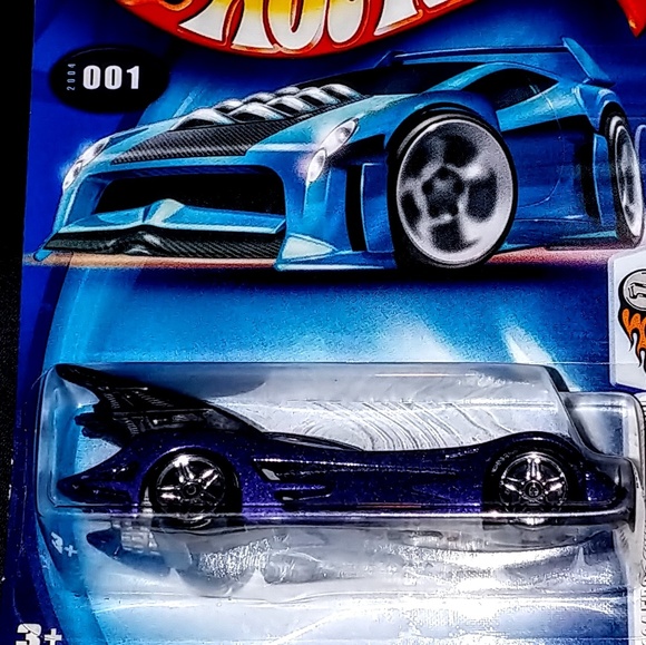 Hot Wheels Lot 6 Batmobiles - Picture 6 of 8